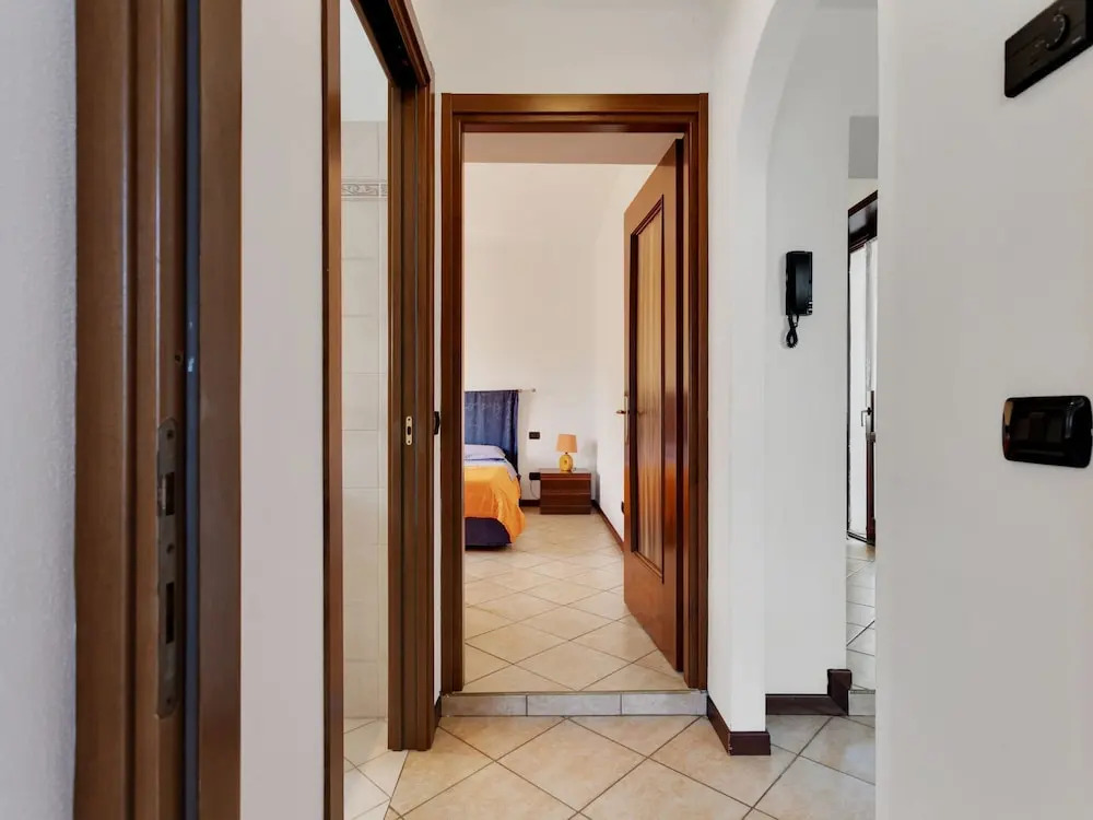 Spacious Apartment near Lake in Dongo