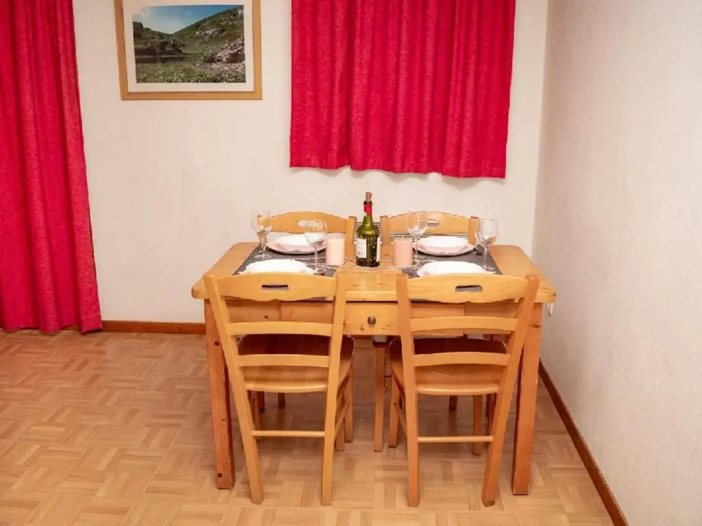 Appartement Puy-Saint-Vincent, 2 pièces, 4 personnes - FR-1-504-260