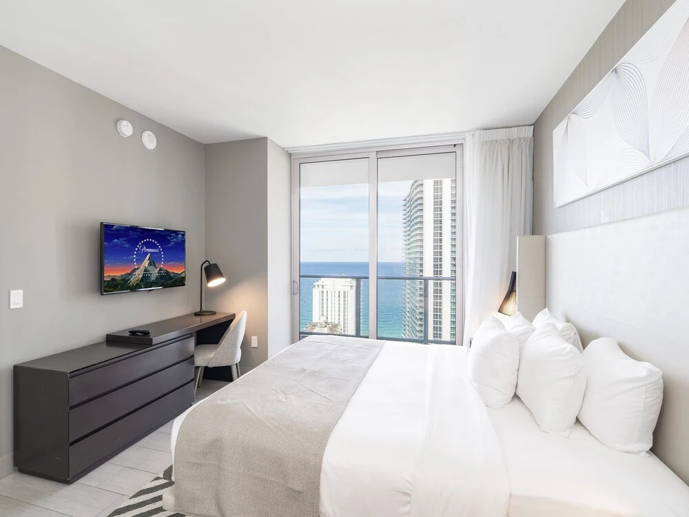 HH Exclusive Condos by Cielo Stays