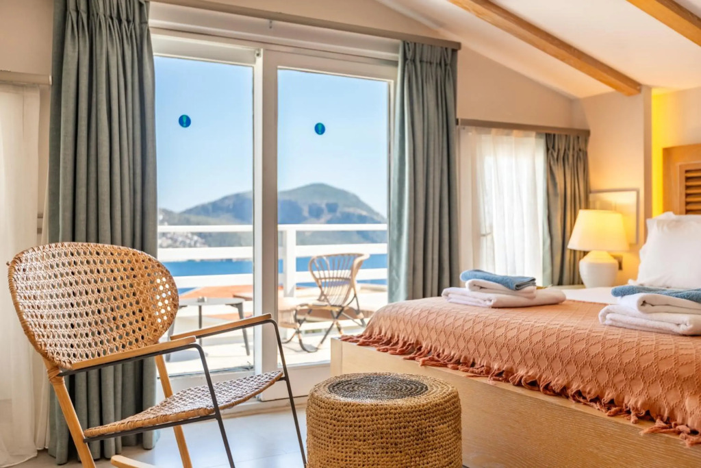 Kalkan Saray Suites Hotel