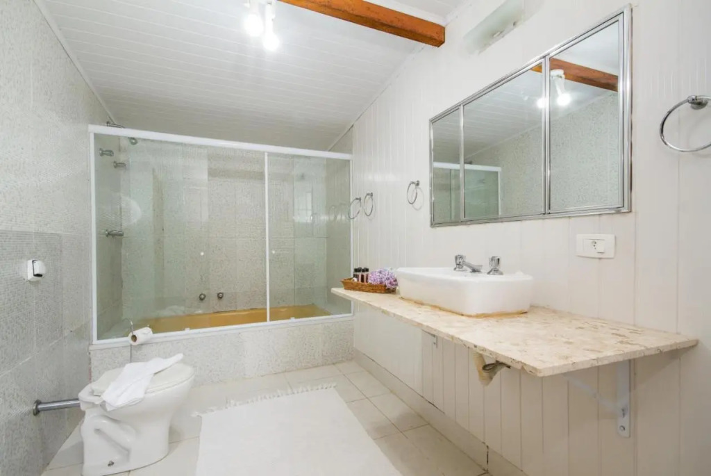Villa Vintage Campos - Piscina e opções de suites com hidromassagem