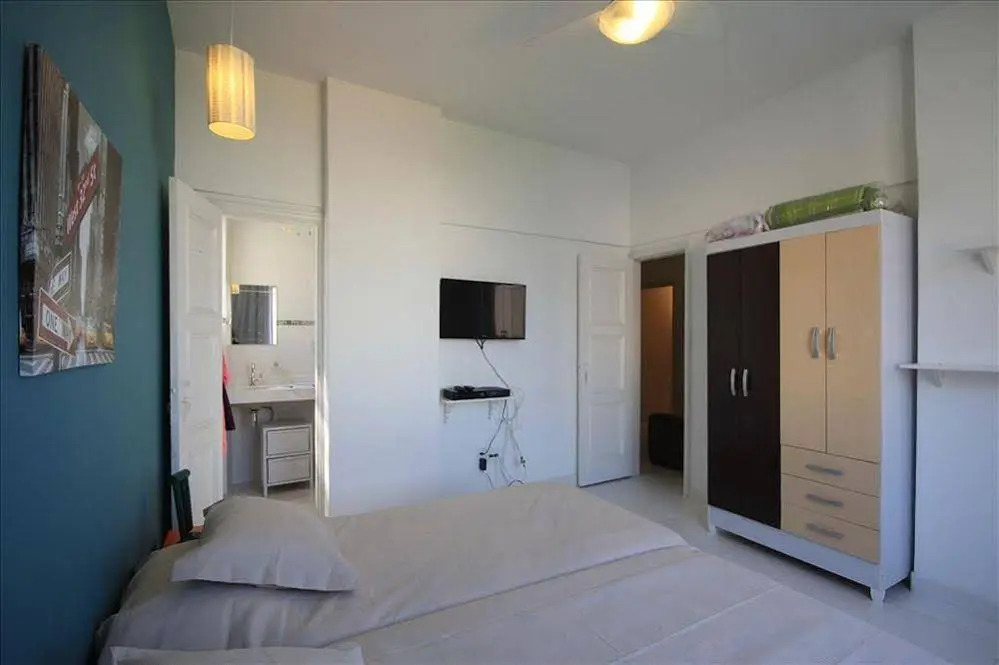 Copacabana 1005 A - 1 BR Apartment in Copacabana - GHS 38164