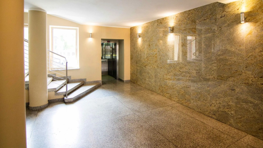 Lux Aparthotel