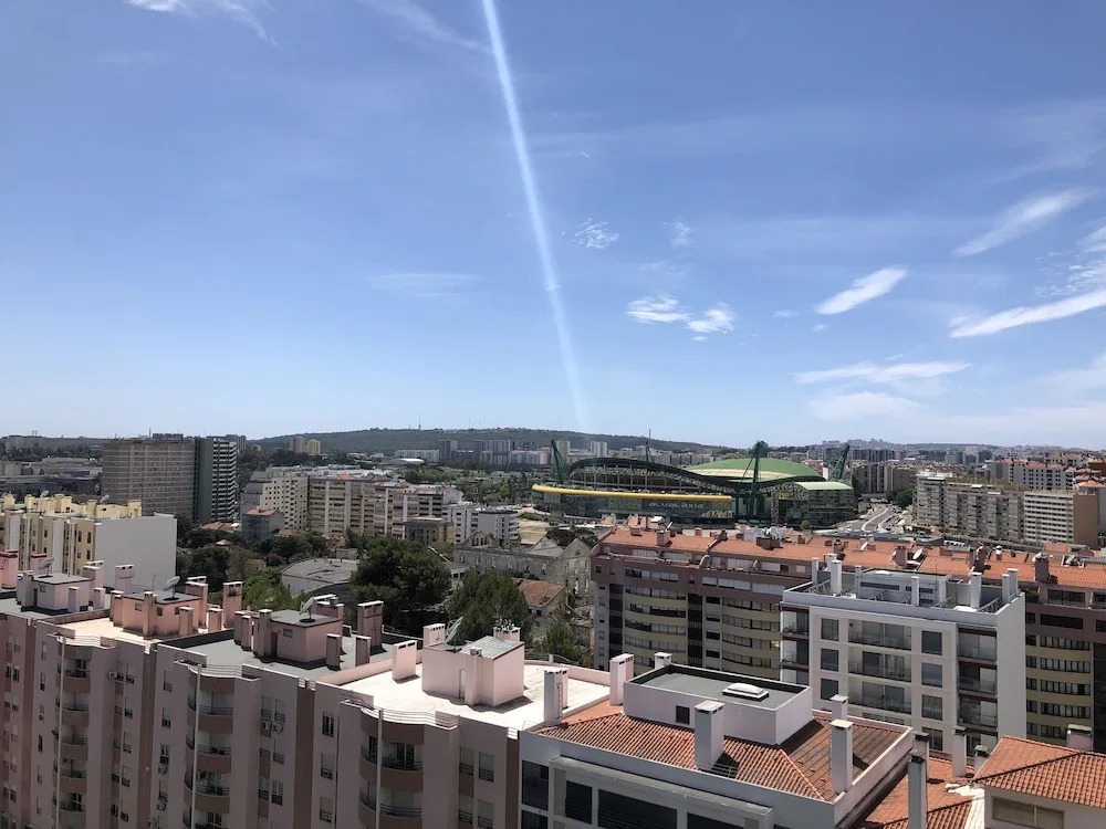 Lisbon Luxe Spacious Flat