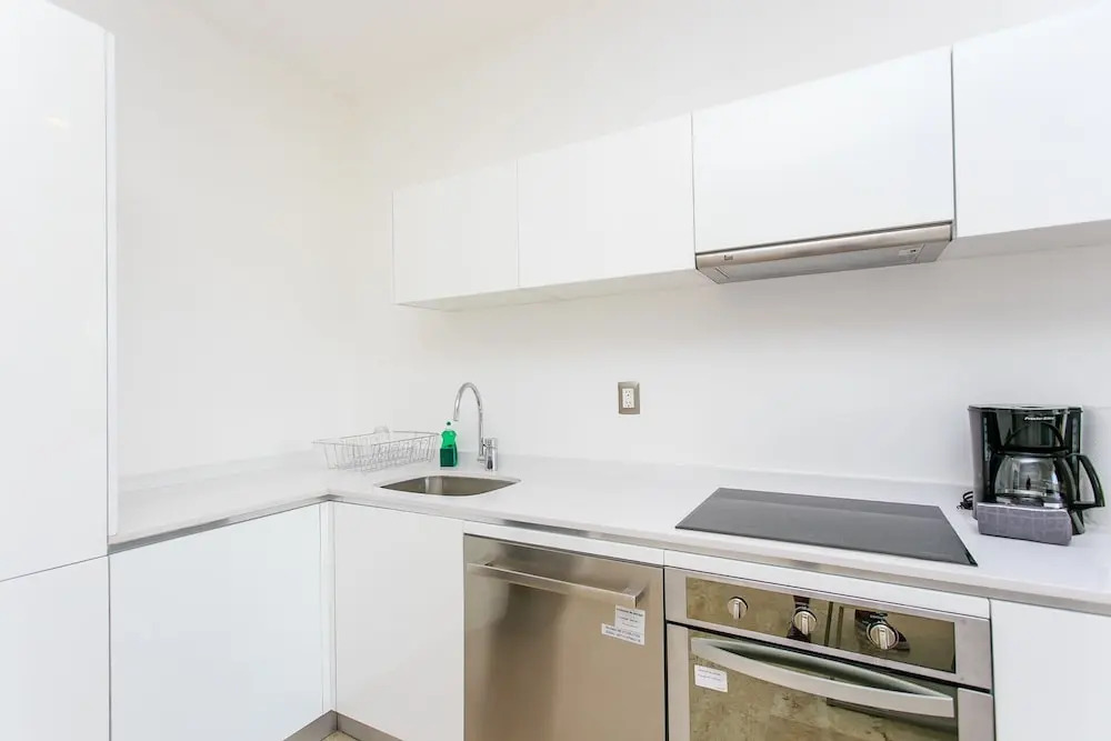 Menesse-2 Bedroom+Steps To The Ocean+Internet