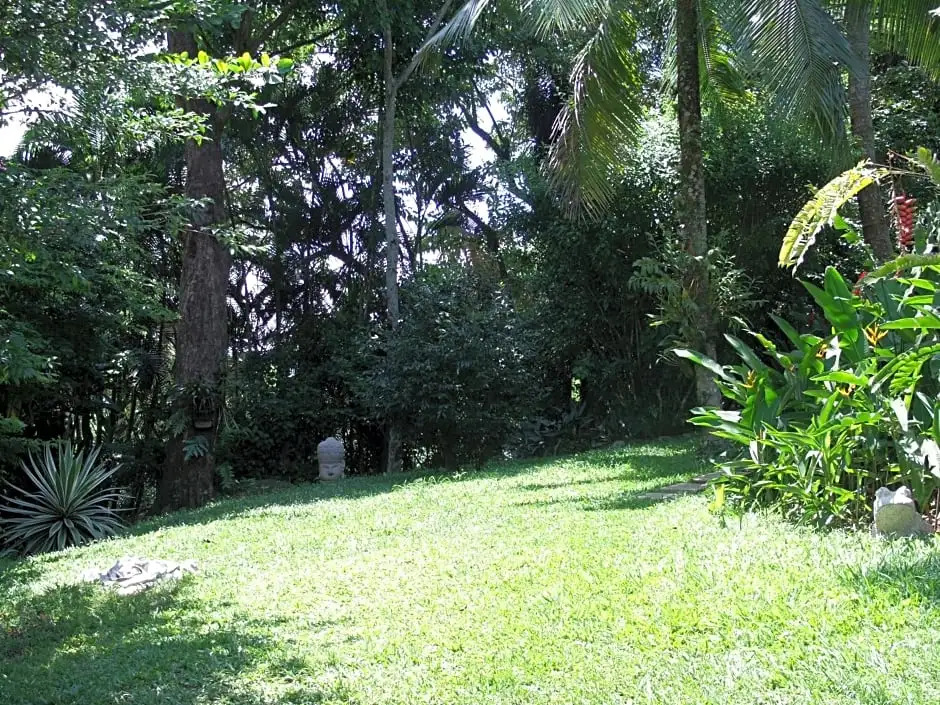 Suite Praia da Feiticeira
