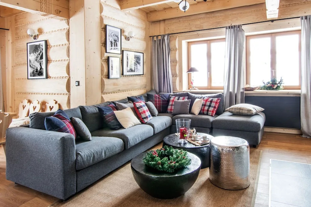Luxury Chalet Villa Gorsky Hanco & Janso