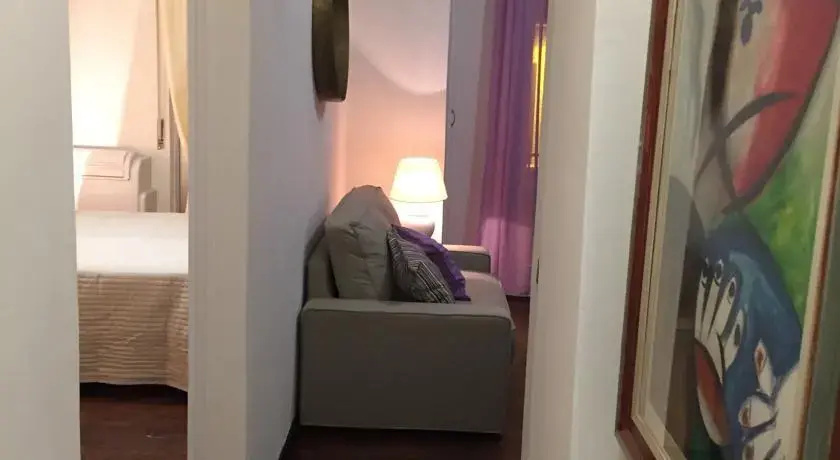 Via Guicciardini 14