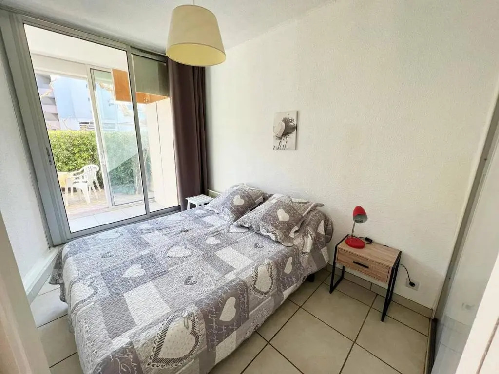 Appartement Le Grau-du-Roi, 2 pièces, 4 personnes - FR-1-307-187