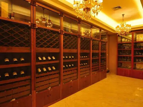 Xueren Mansion Hotel