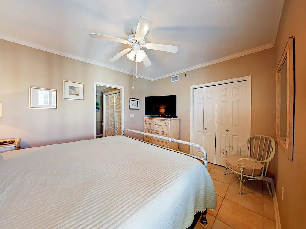 27008 Perdido Beach Blvd Condo #1406 3 Bedrooms 2 Bathrooms Condo