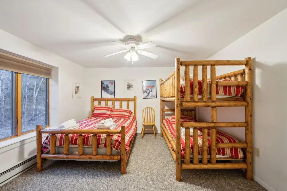 Tahawus 74I - A Cozy Adirondack Retreat 2 Bedroom Townhouse by The Summit at Gore Mountain
