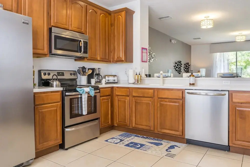 Tropical Dreams Townhome 3 Bedroom Condo by RedAwning