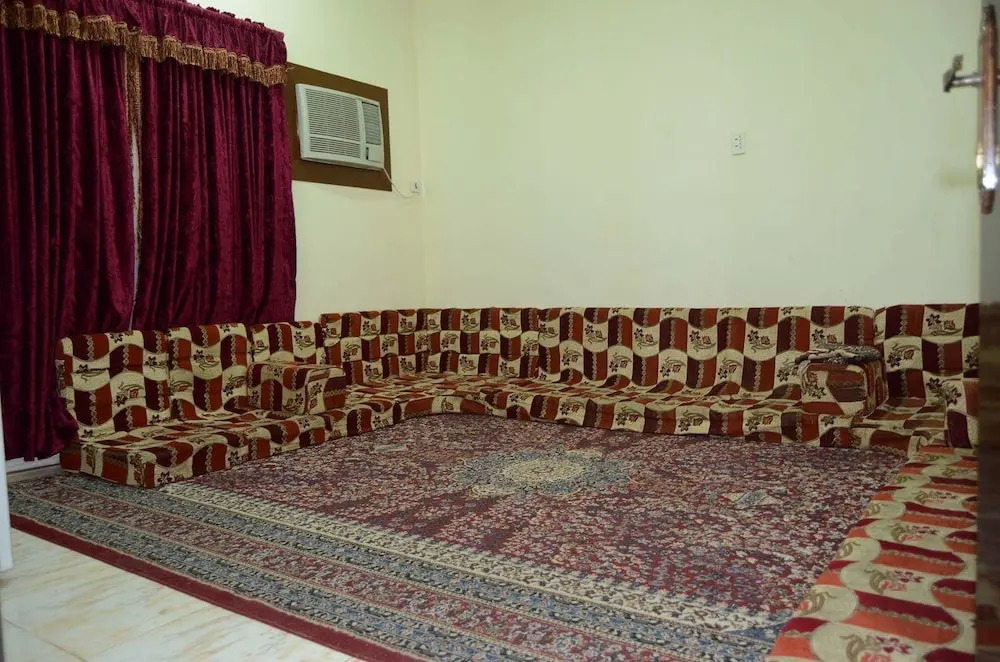 Al Eairy Furnished Apartments Nariyah 3