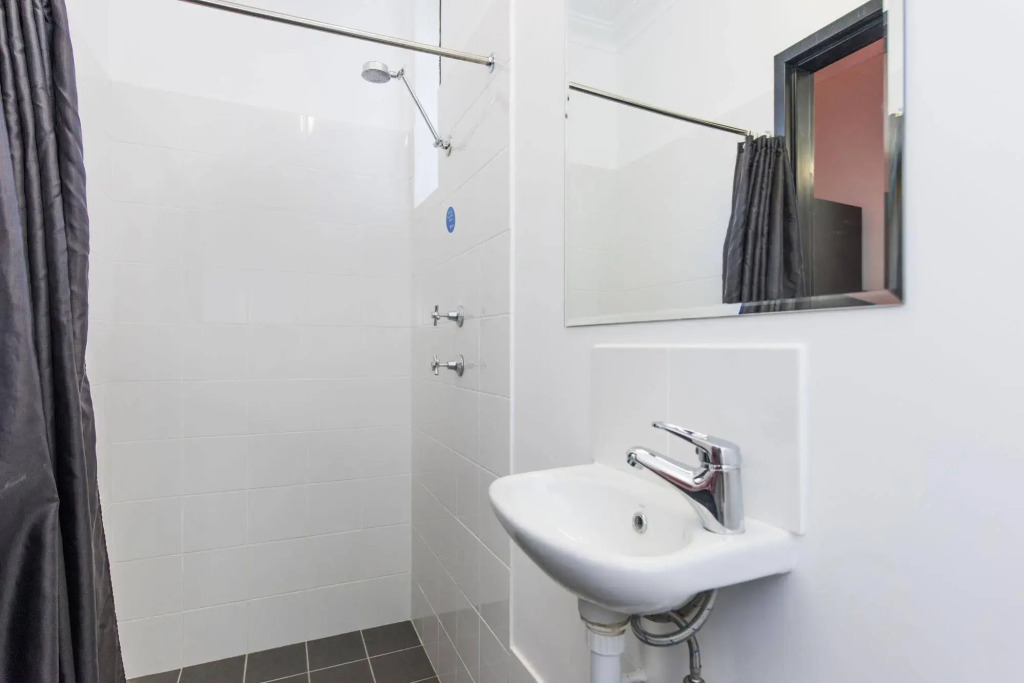 Billabong Backpackers Resort