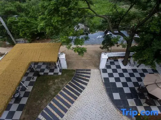 Weizhou Island Banxia Yunjian Homestay (Shell Beach)