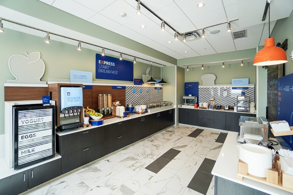 Holiday Inn Express & Suites Franklin - Berry Farms by IHG