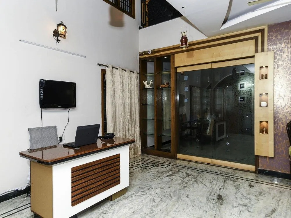 Oyo 22676 Villa 56