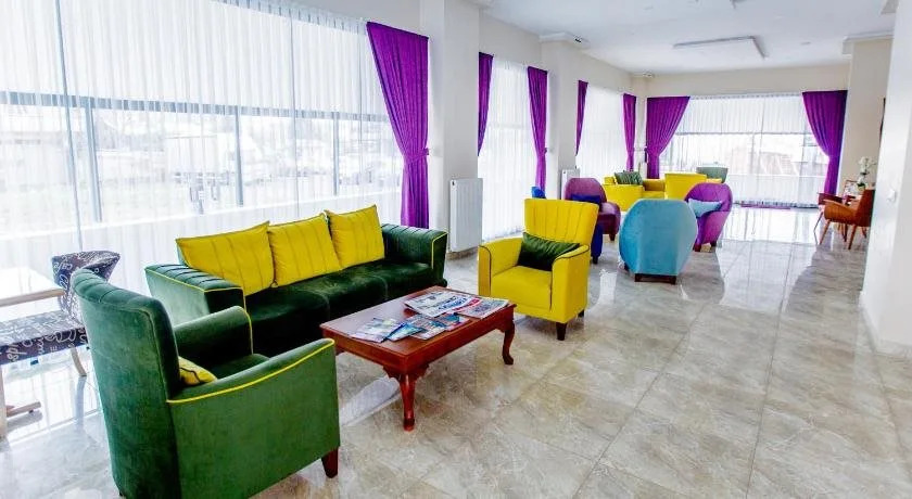 Rosso Hotel