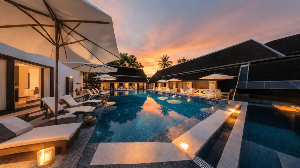 Jing Land Hotel