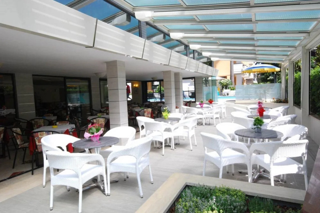 Hotel Astor