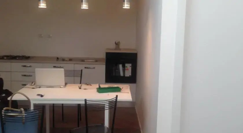 Milano Tirso 9