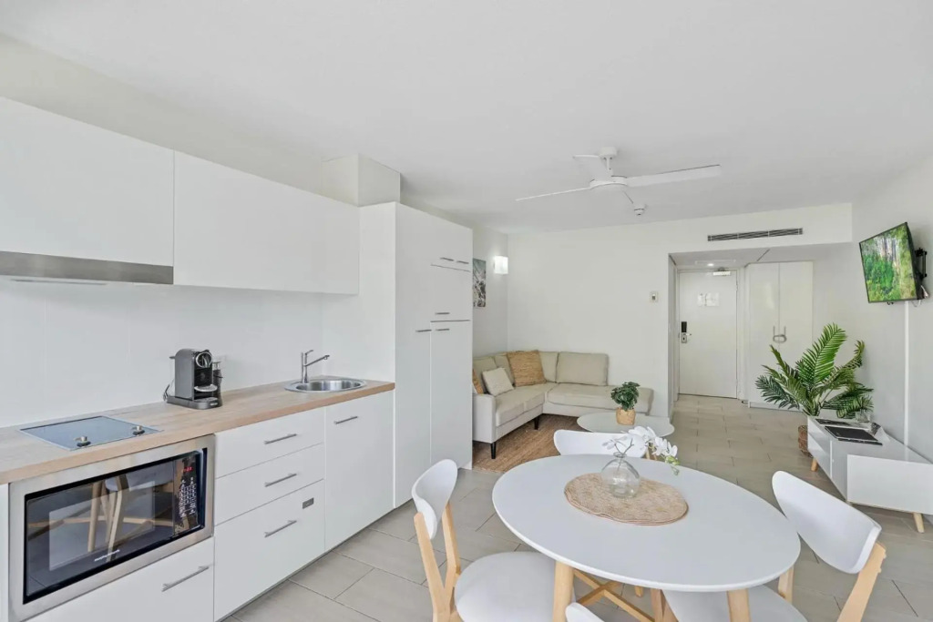 Belle Escapes- Drift Resort Beach View Suite 1304