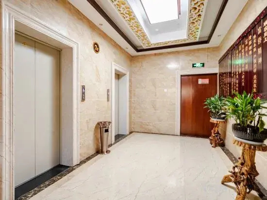 Panzhihua Sunshine Enjoy Hotel