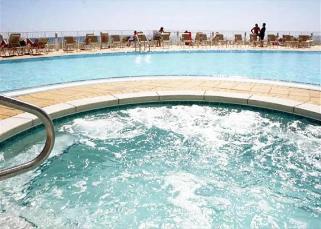 Emerald Beach 1535