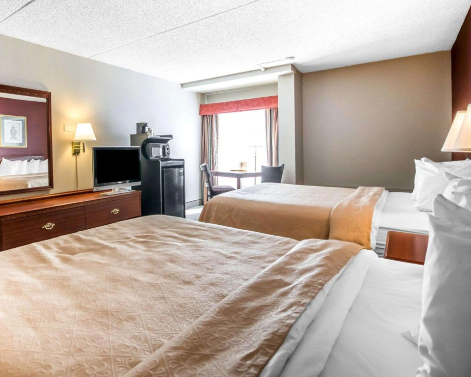 Quality Inn & Suites Elizabethtown