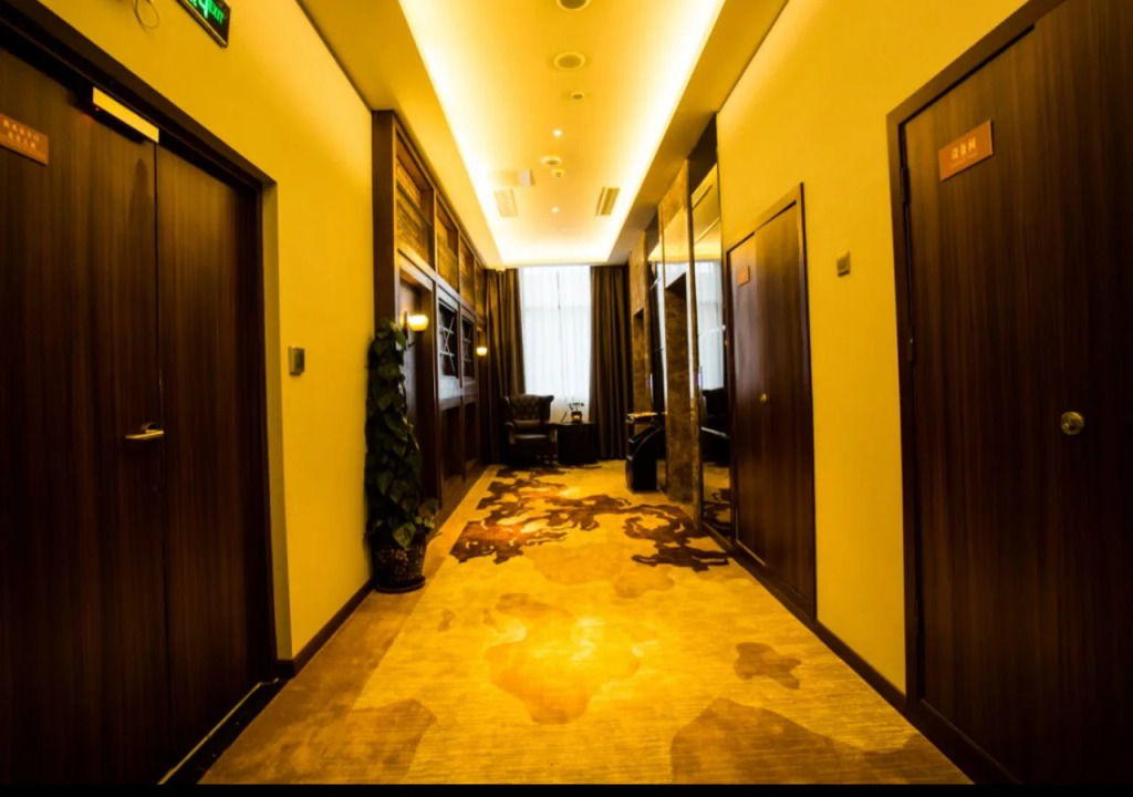 James Joyce Coffetel Shanghai Jiading New Town Branch