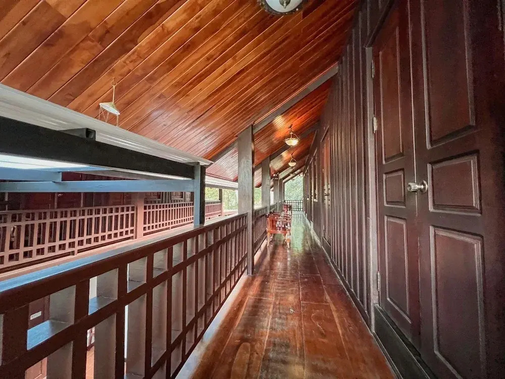 khong kham Hotel