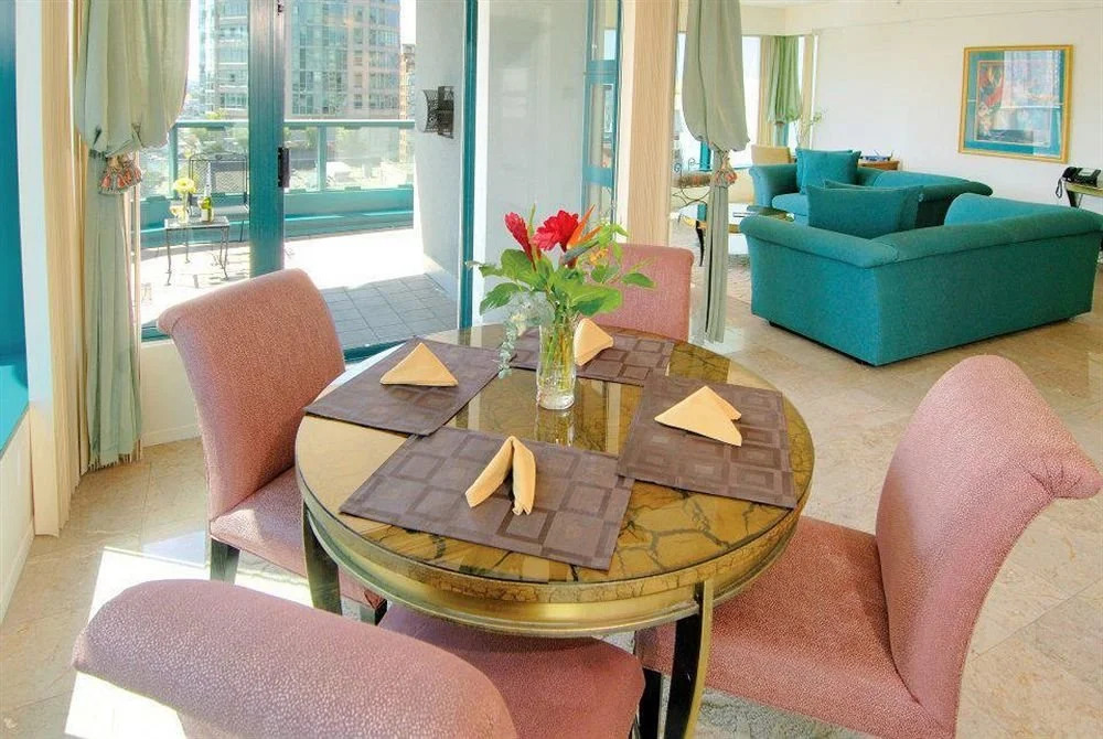 Viva Suites Vancouver