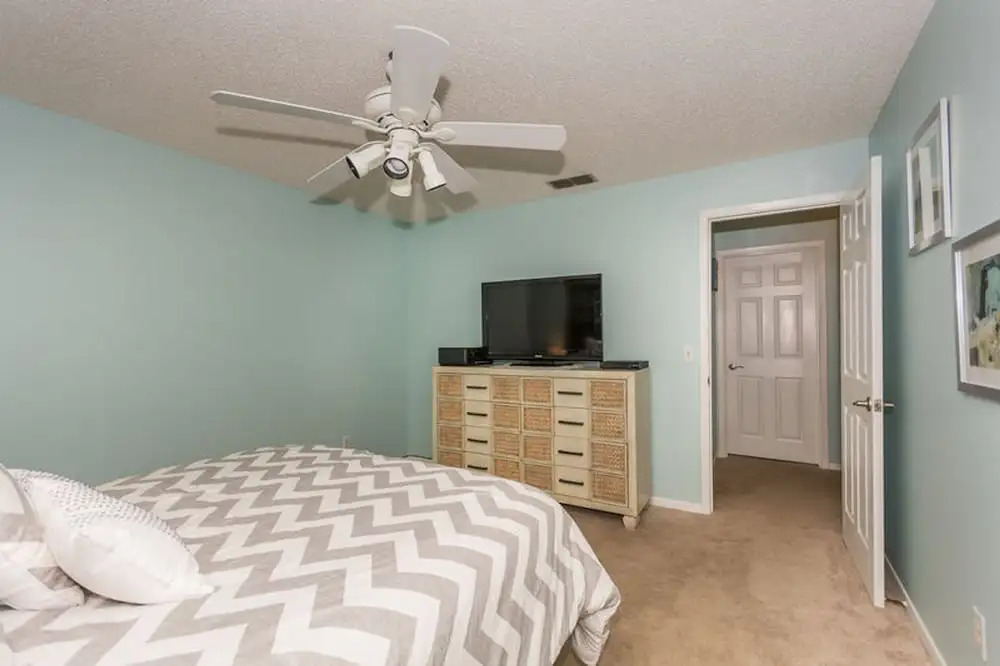 101 North Pine by Ocean Properties
