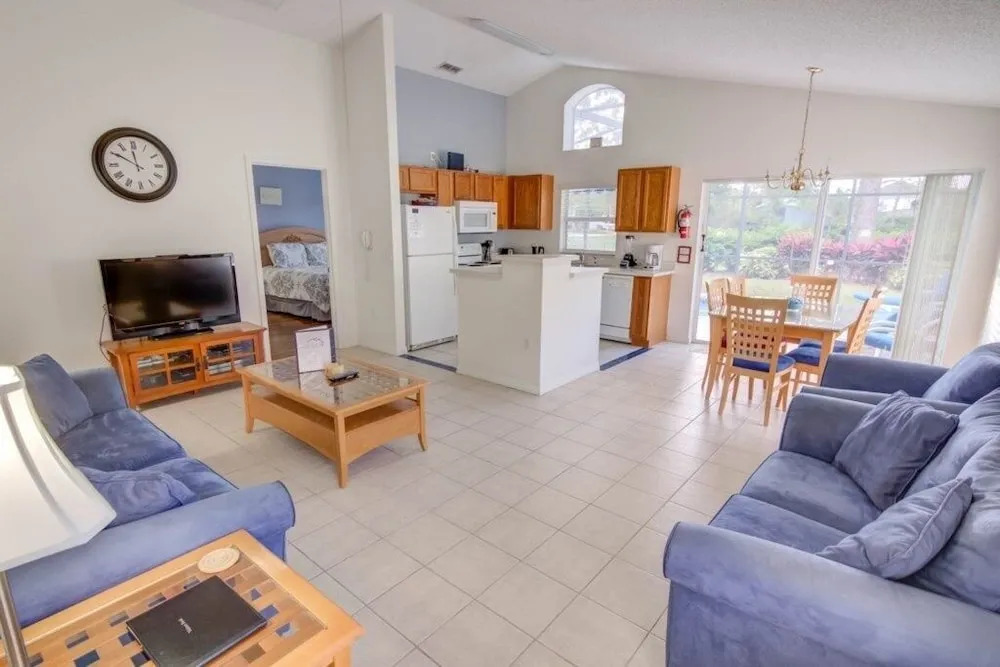 Private South Facing Pool With Game Room! 3 Bedroom Home