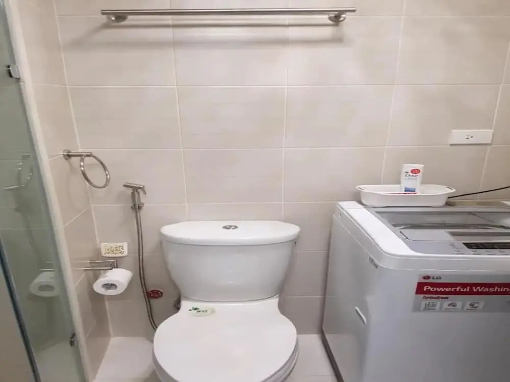 Condo With Balcony at Makati SM Jazz