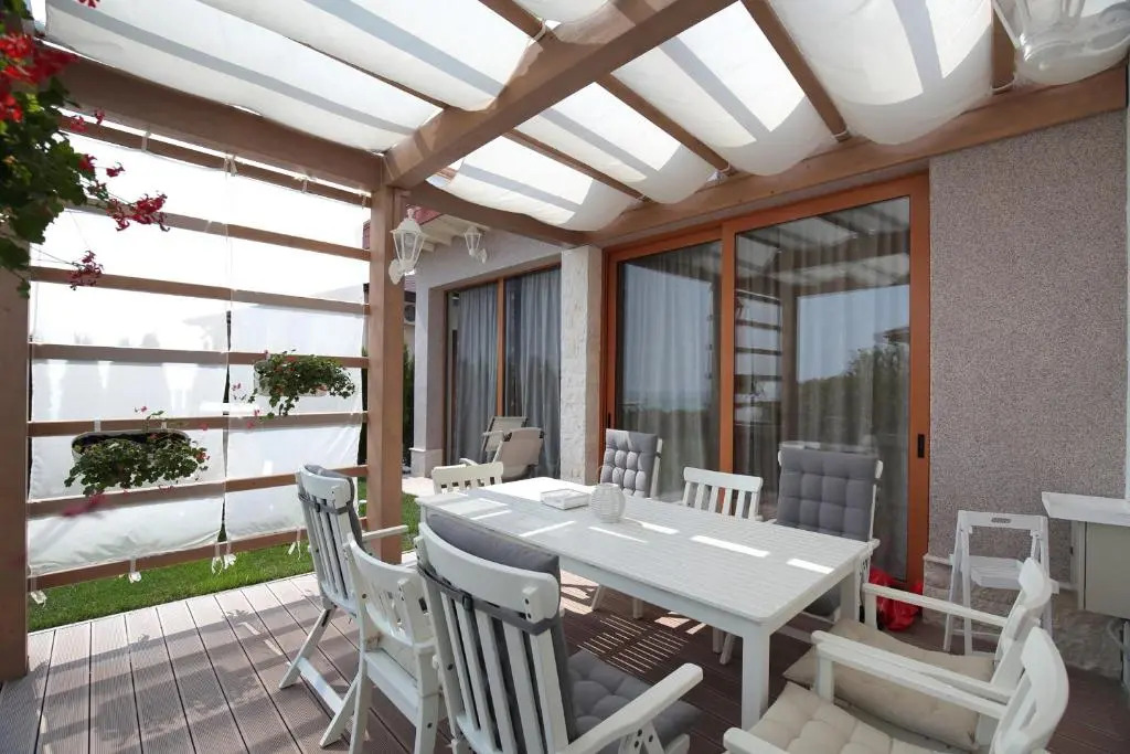 Kabakum Holiday Houses