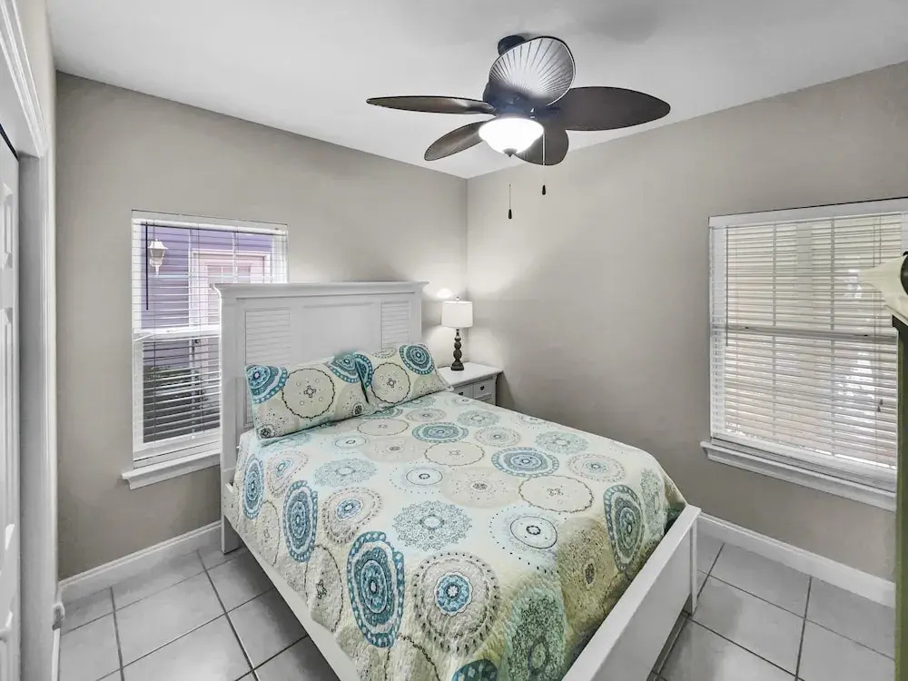 Paradise By The Pier 2 Bedroom Home by RedAwning