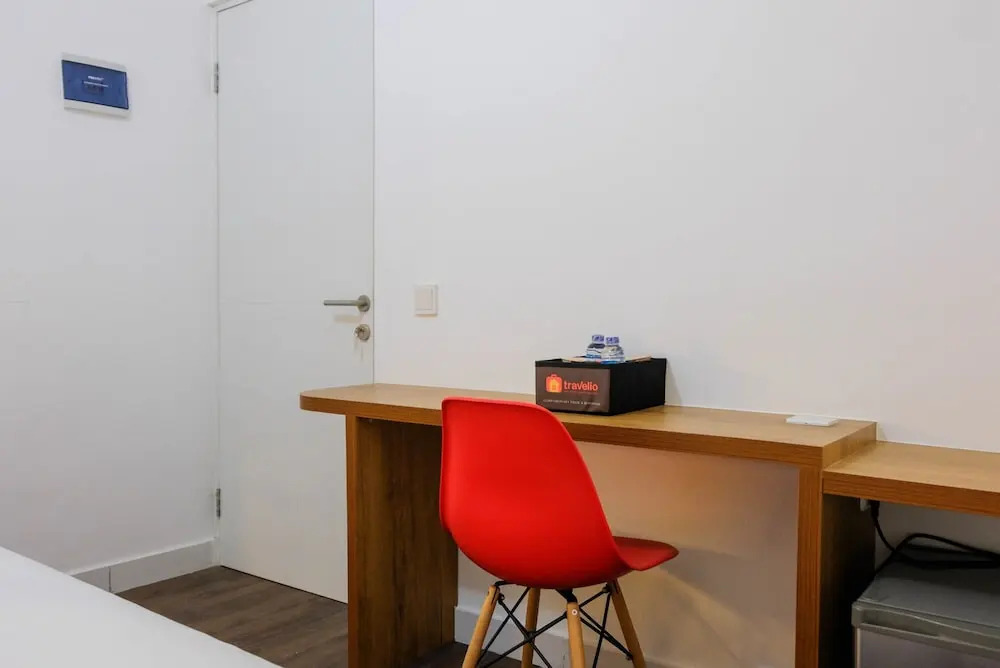Studio Apartment with Twin Bed at Aeropolis Residence