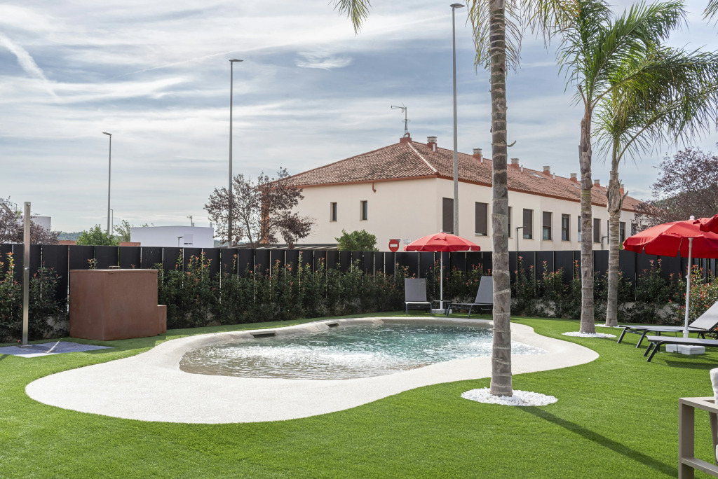 Sercotel Plana Suites