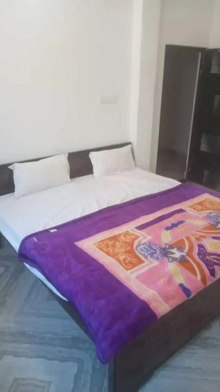Priyanshu Residency & Kartik Inn Guest