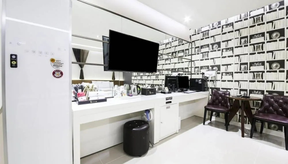 Gwangju Hanam 1st Hotel