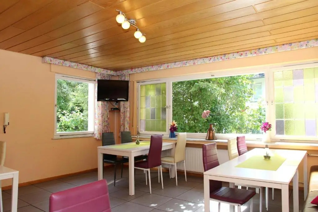 Famile Hotel Kameleon