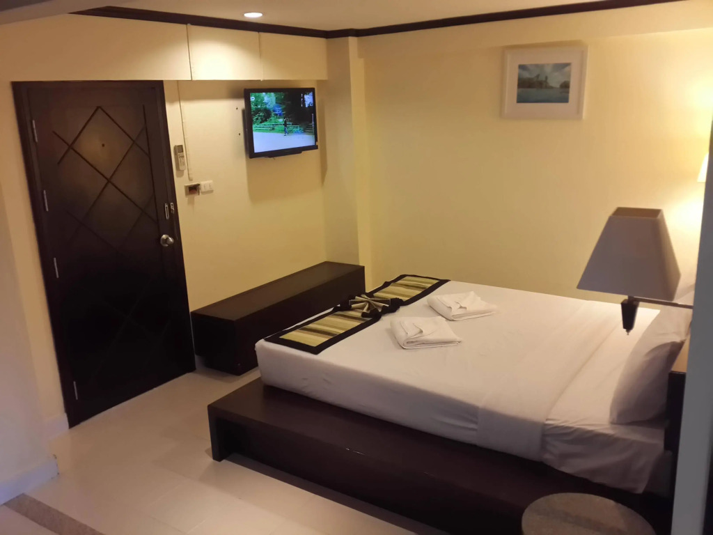 Krabi City Seaview Hotel