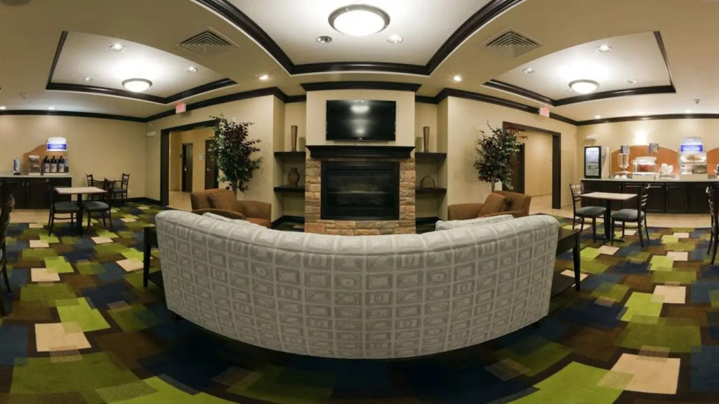 Holiday Inn Express & Suites - Omaha I - 80 by IHG