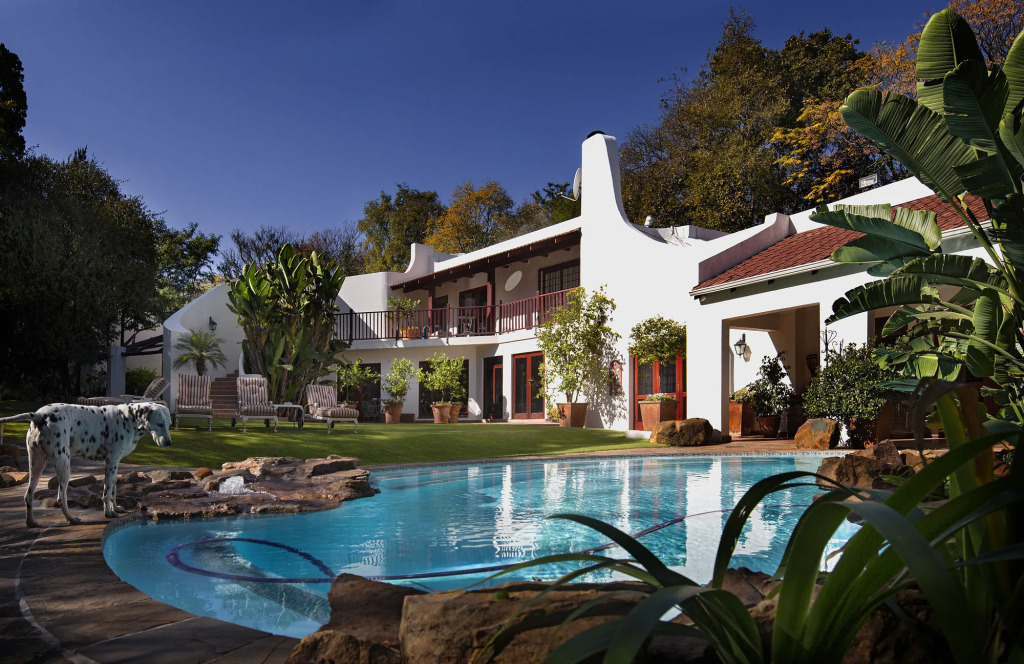 The Oasis Residential Hotel