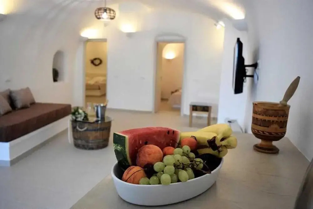 Aegean Mist Luxury Suites
