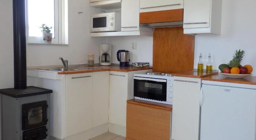 Maro Suites