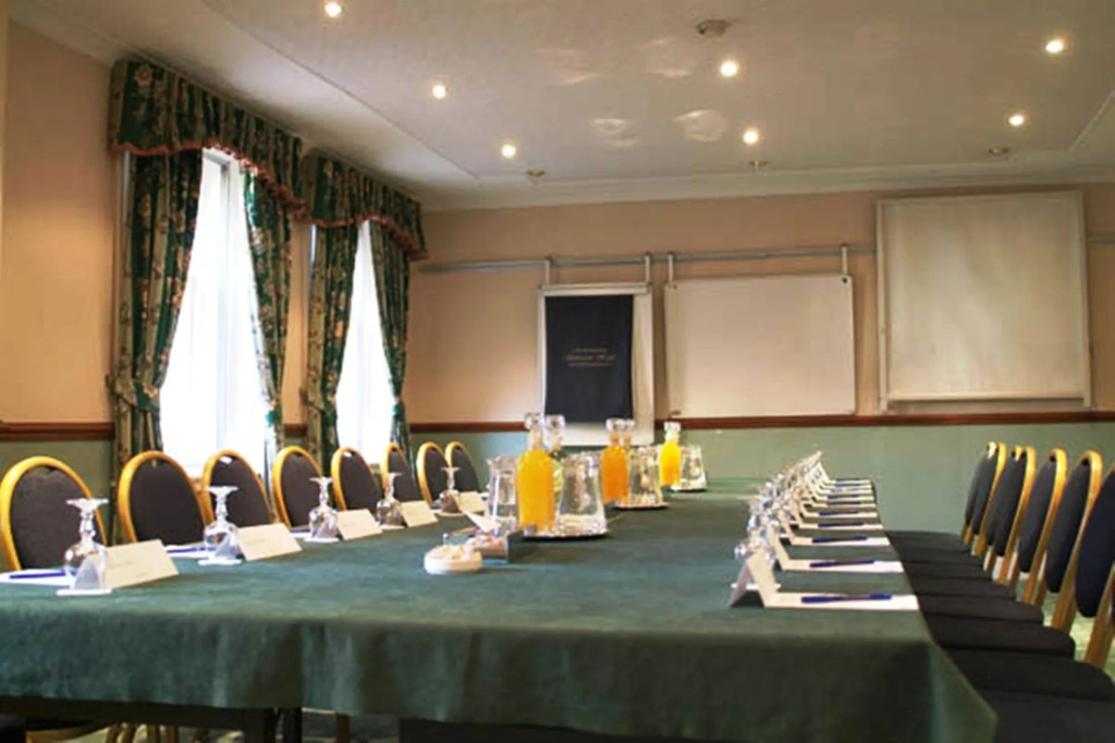 Salutation Hotel
