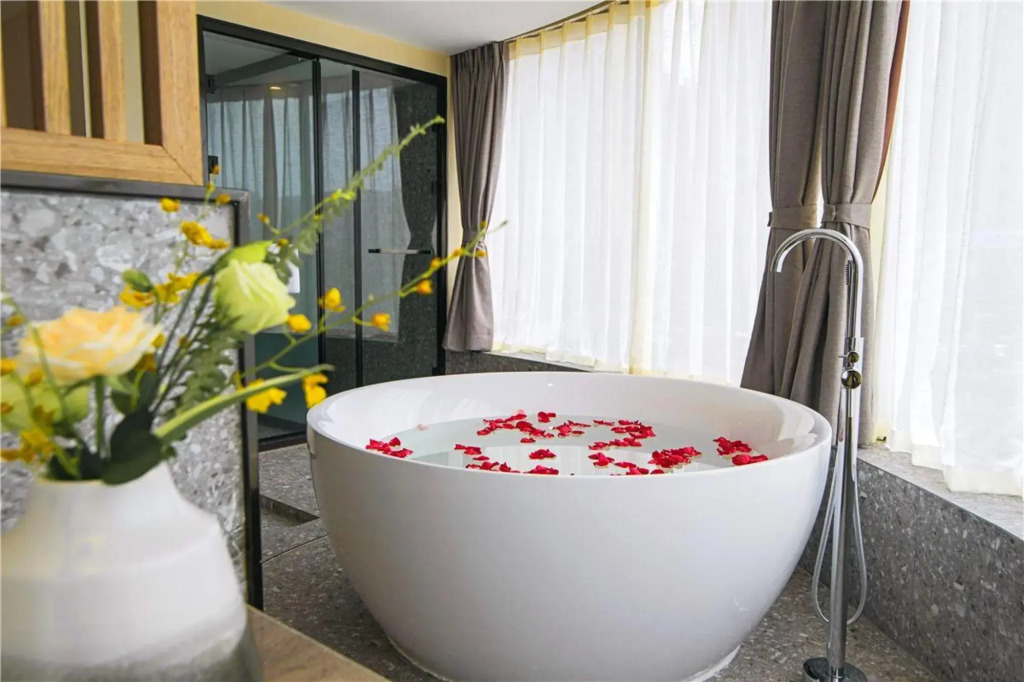 Meili Hotel